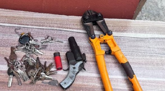 Police Arrest Suspected Burglars, Recover Stolen Items and Tools