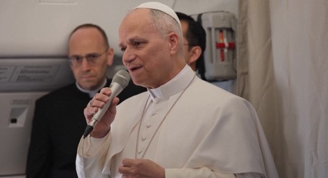 Pope Leo XIV Urges Peace and Dialogue in Cameroon as Africa Tour Continues Amid Global Political Tensions