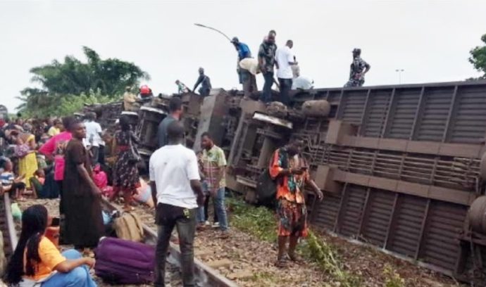 Three Feared Dead, Several Injured as Warri-Itakpe Train Derails in Delta