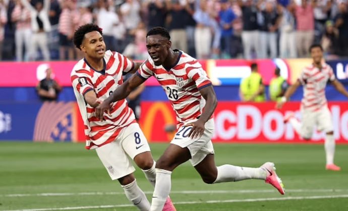 USA Begin World Cup Campaign in Style With 4–1 Rout of Paraguay; Balogun Hits Brace
